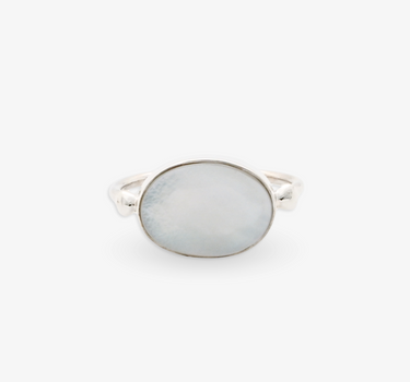 Oval Nacre Ring