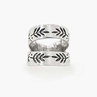 Palms Ring