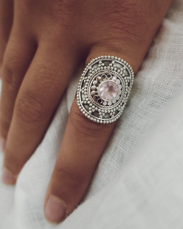 gypsy-dream-quartz-ring