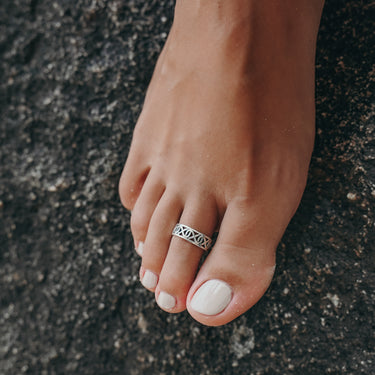 Artisan-Toe-Ring