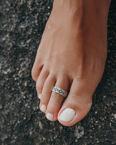 Artisan-Toe-Ring