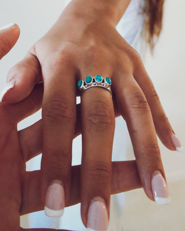 Caribbean-Turquoise-Ring-River-Nomad