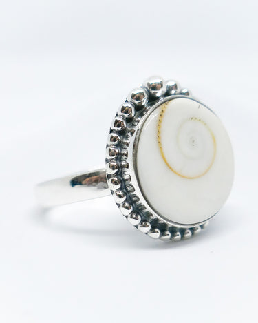 Swirl-Shell-Ring