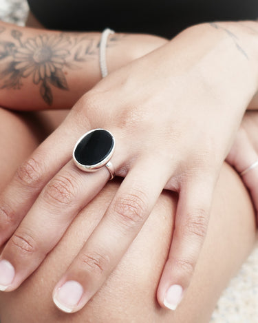 eclipse-onyx-silver-ring